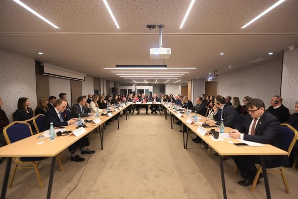 AIDA prezanton prioritetet dhe instrumentet konkrete për tërheqjen e investimeve franceze